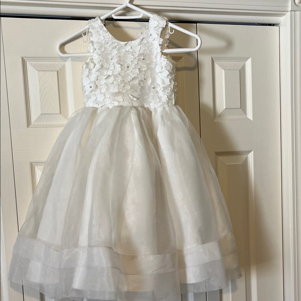 White Floral Appliqué Tulle Party Dress for Girls